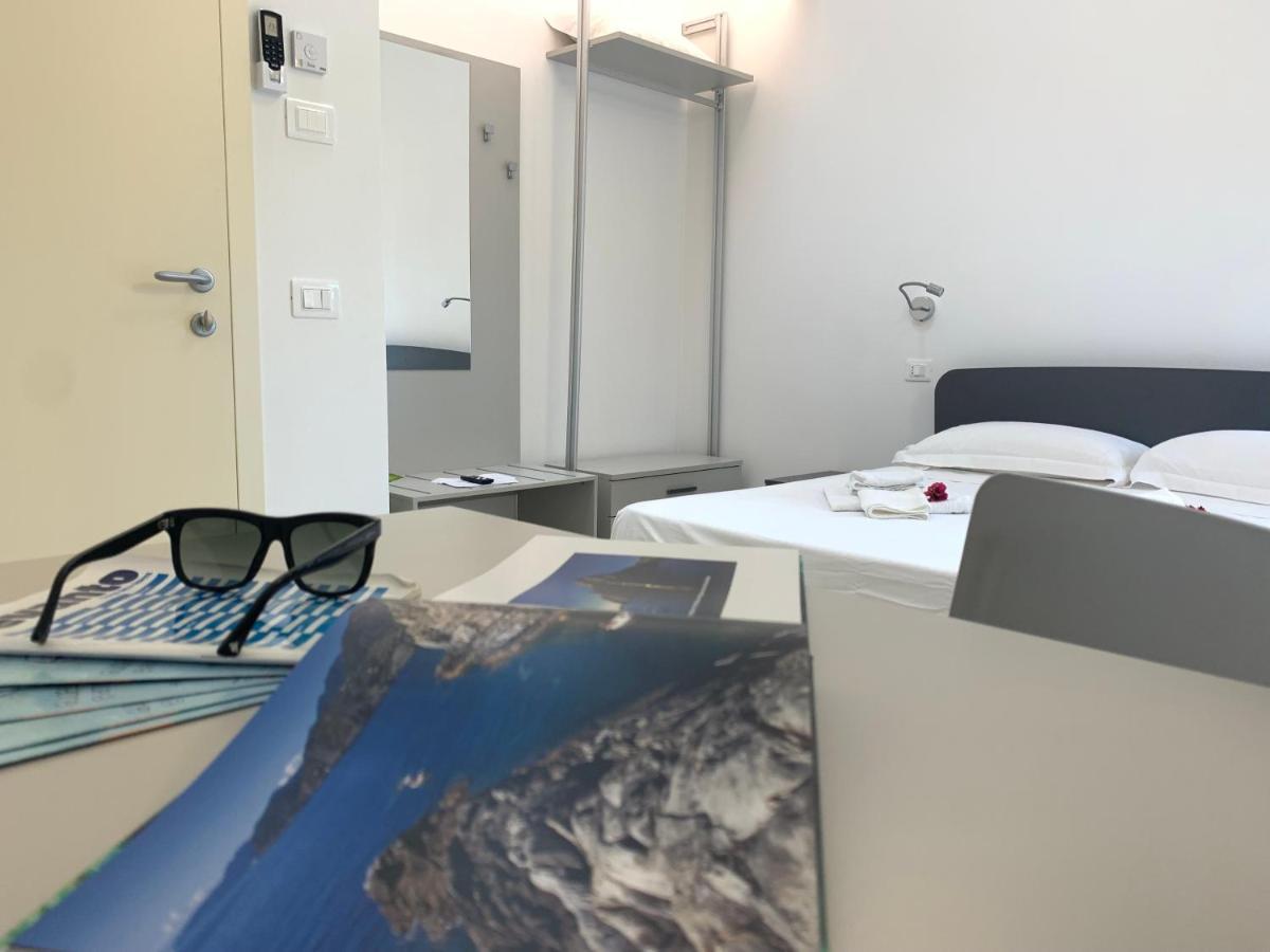 Affittacamere Stella Di Mare Λεβάντο Εξωτερικό φωτογραφία